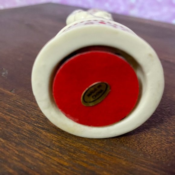 Lenox Nutcracker ornament, gold trim, red and green accents - Picture 10 of 14